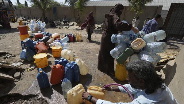 Millions in Pakistan lack safe water mo<em></em>nths after devastating floods, warns UN