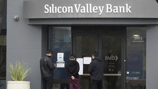 Silicon Valley Bank clients will get funds, says US government